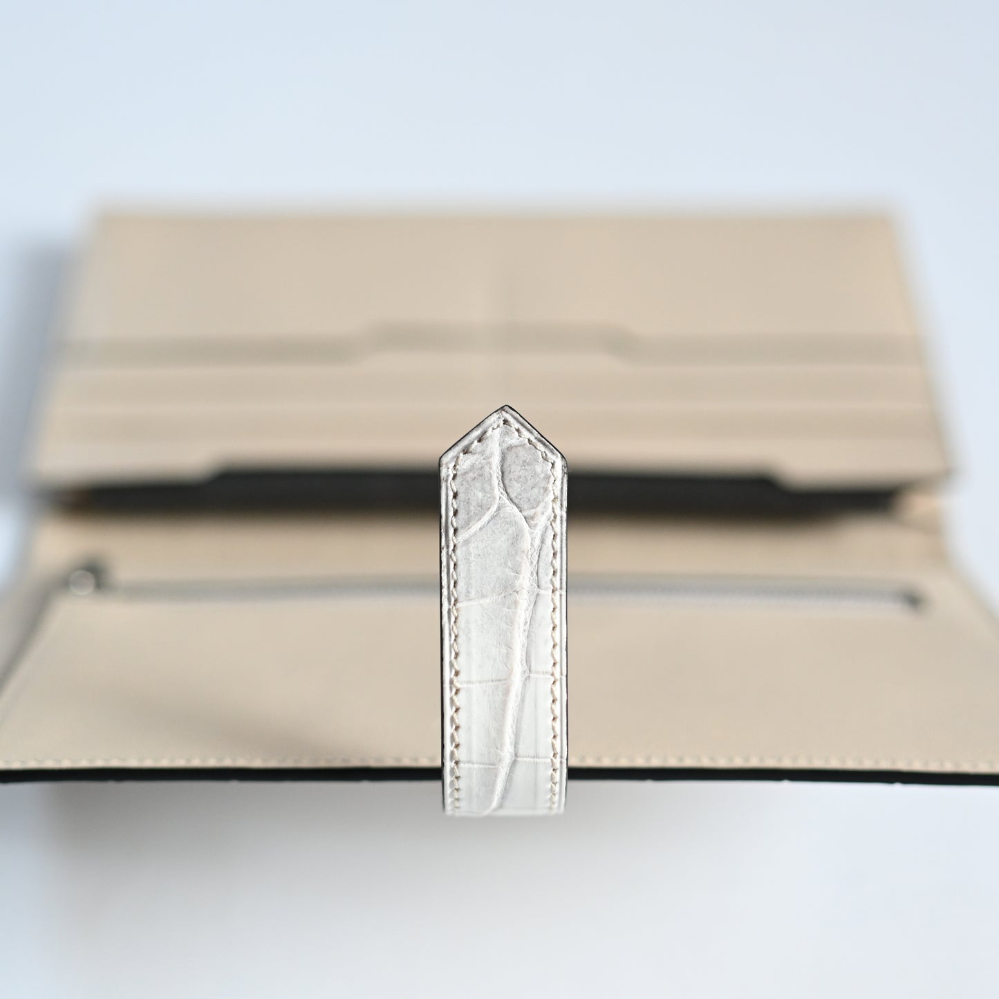 OUTLET《TRIONFAL LONG - HIMALAYA CENTRO》クロコダイル長財布