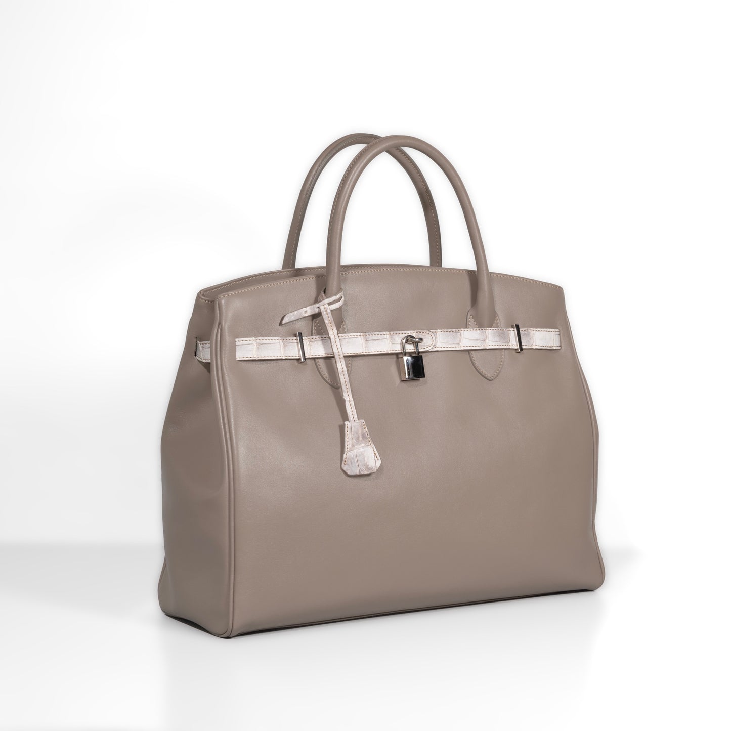 Navona - Serie Taurillon