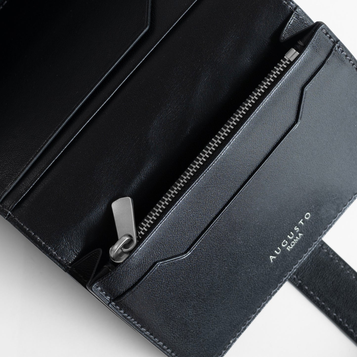 TRIONFAL CITY - DIVA