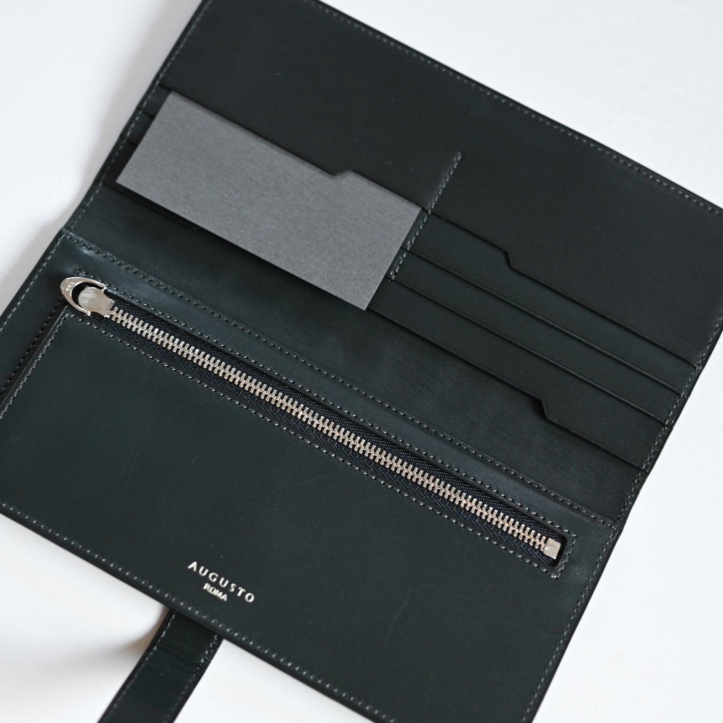 OUTLET《TRIONFAL LONG - GRIGIO》クロコダイル長財布