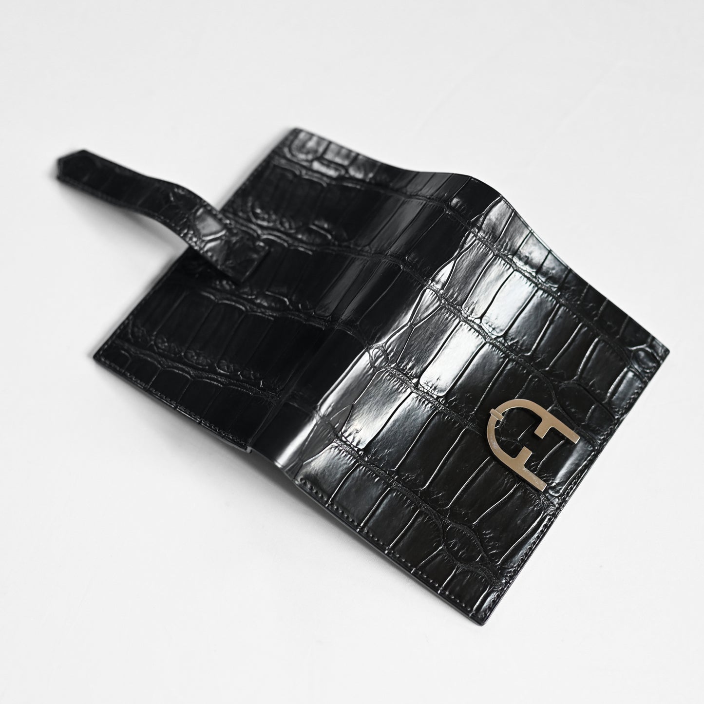 OUTLET《TRIONFAL FOLD - DIVA》クロコダイル二つ折り財布