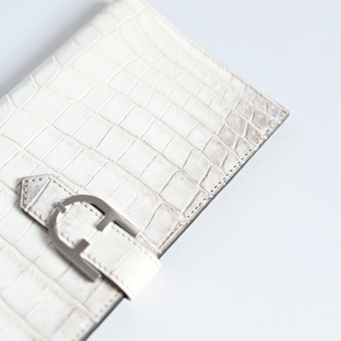 OUTLET《TRIONFAL LONG - HIMALAYA BIANCA》クロコダイル長財布