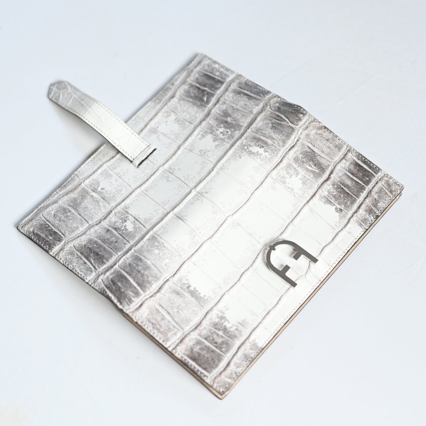 OUTLET《TRIONFAL LONG - HIMALAYA CENTRO》クロコダイル長財布