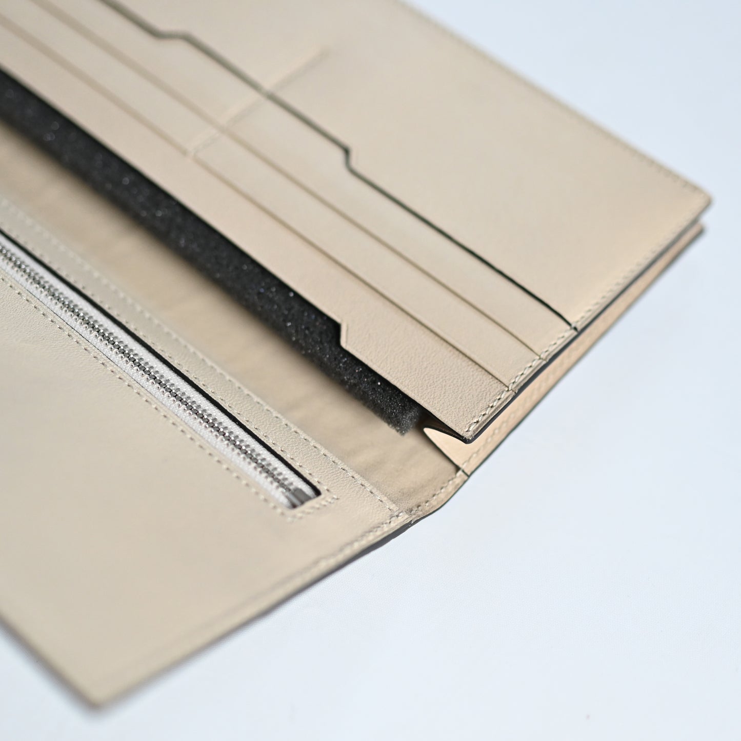 OUTLET《TRIONFAL LONG - HIMALAYA CENTRO》クロコダイル長財布